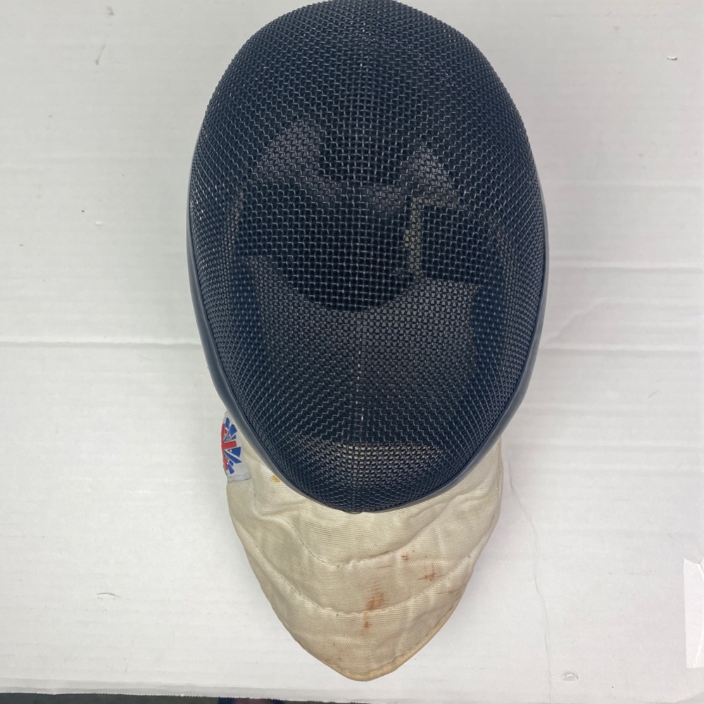 Leon Paul Adult Medium Fencing Mask F100 Epee Arena 350N Traditional Bib